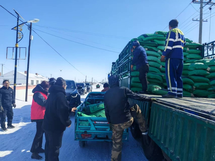 东乌珠尔集采饲料服务